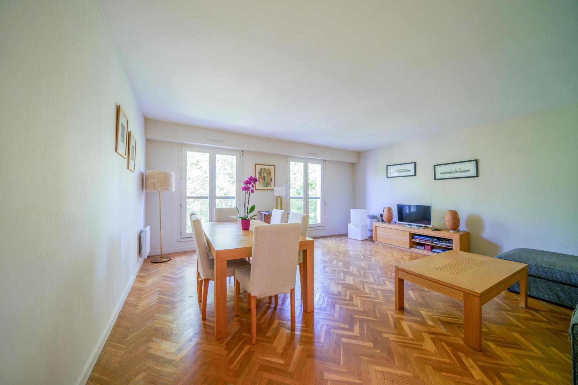 Appartement Tours Centre Avec Parking 4 P ภายนอก รูปภาพ
