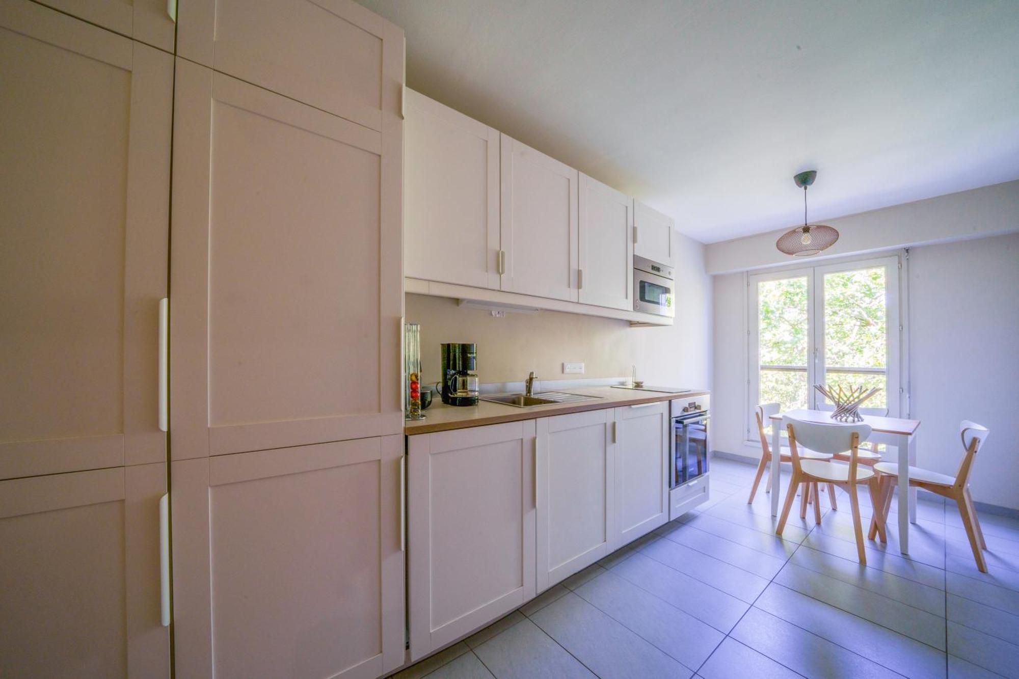 Appartement Tours Centre Avec Parking 4 P ภายนอก รูปภาพ